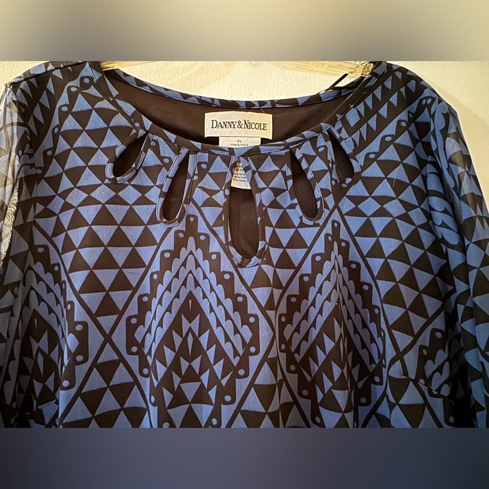 Danny & Nicole Women’s Dress